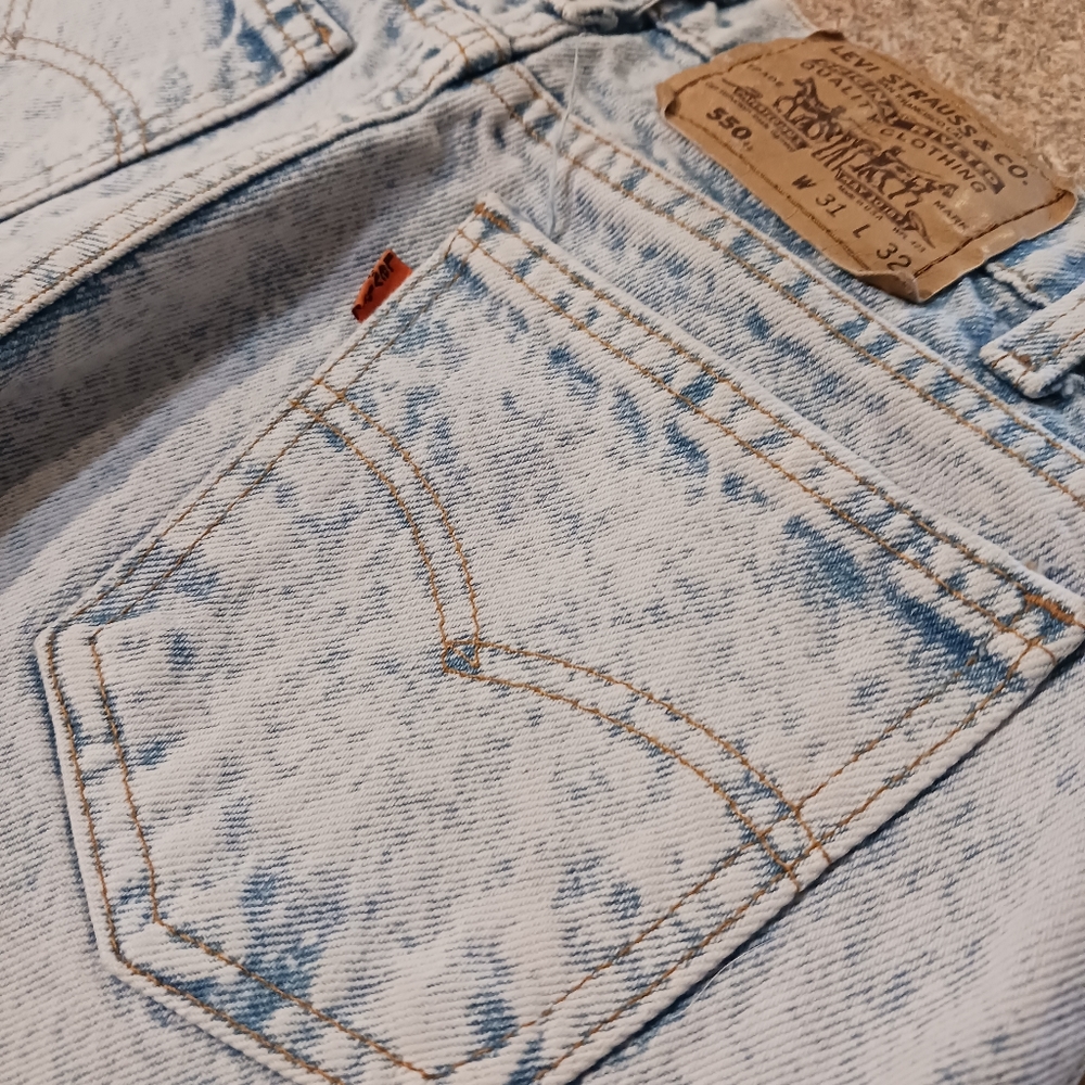 Levi's Vintage Acid Washed Jeans Sz 31 X 32.
